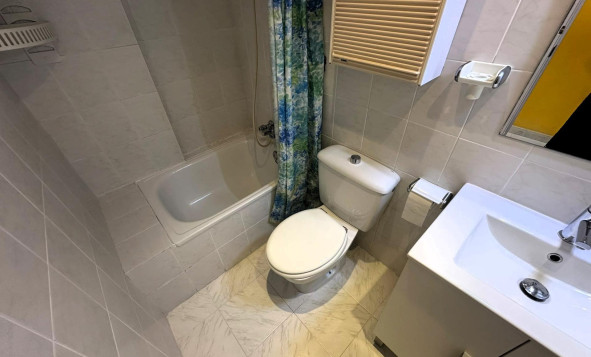 Resale - 1. Apartment / flat - Torrevieja - Costa Blanca South