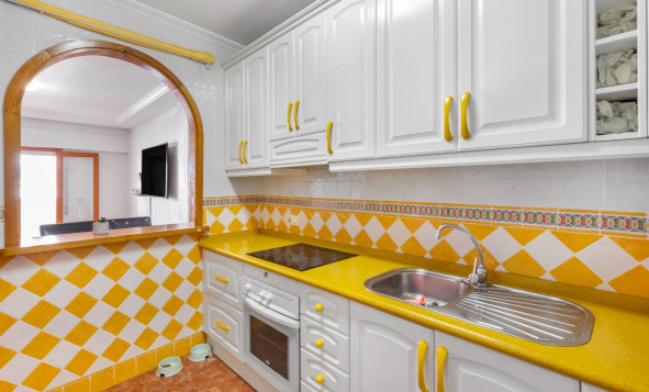 Herverkoop - 1. Appartement / flat - Torrevieja - Costa Blanca Zuid