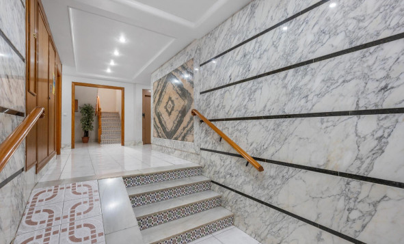 Herverkoop - 1. Appartement / flat - Torrevieja - Costa Blanca Zuid