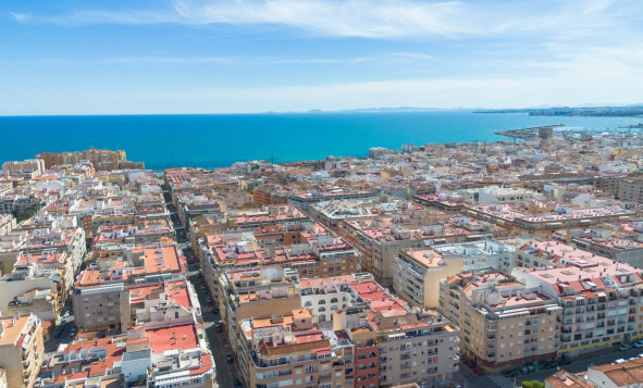 Herverkoop - 1. Appartement / flat - Torrevieja - Costa Blanca Zuid