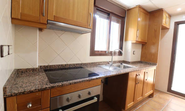 Herverkoop - 4. Halfvrijstaande villa - Algorfa - Costa Blanca Zuid