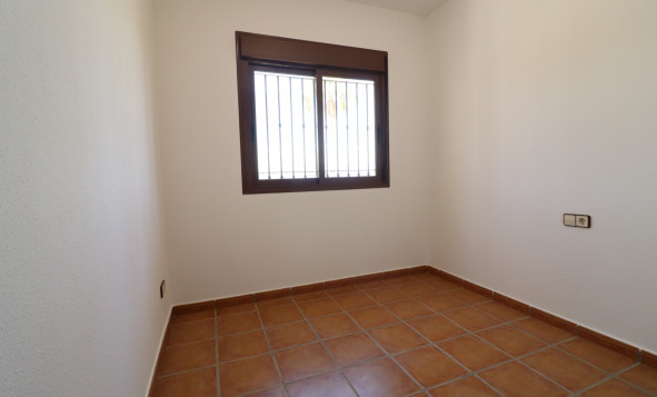 Herverkoop - 4. Halfvrijstaande villa - Algorfa - Costa Blanca Zuid