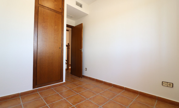 Herverkoop - 4. Halfvrijstaande villa - Algorfa - Costa Blanca Zuid