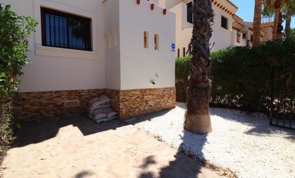 Herverkoop - 4. Halfvrijstaande villa - Algorfa - Costa Blanca Zuid