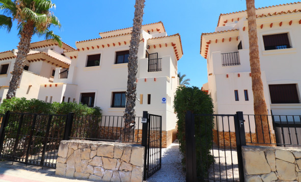 Herverkoop - 4. Halfvrijstaande villa - Algorfa - Costa Blanca Zuid