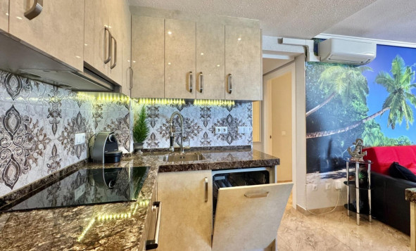 Herverkoop - 1. Appartement / flat - Torrevieja - La Mata