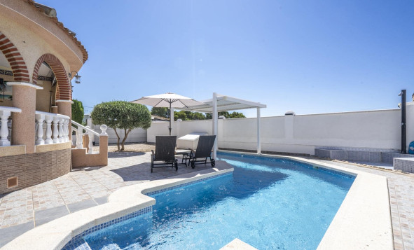 Herverkoop - 3. Vrijstaande villa - Valle del Sol - Costa Calida