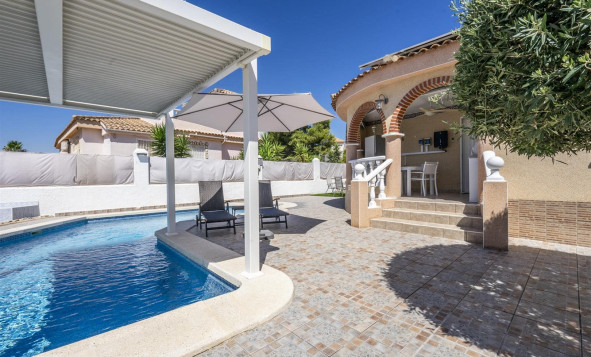 Herverkoop - 3. Vrijstaande villa - Valle del Sol - Costa Calida