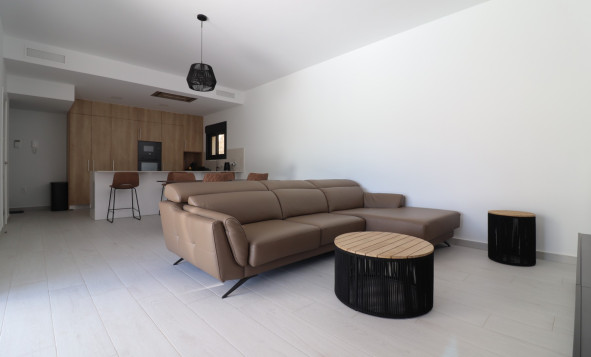 Herverkoop - 3. Vrijstaande villa - Algorfa - Costa Blanca Zuid