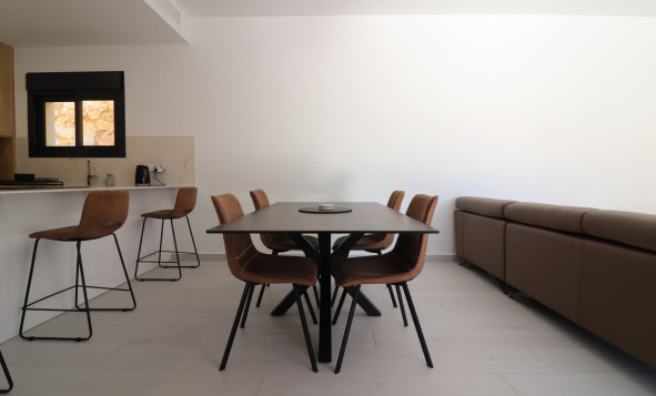 Herverkoop - 3. Vrijstaande villa - Algorfa - Costa Blanca Zuid