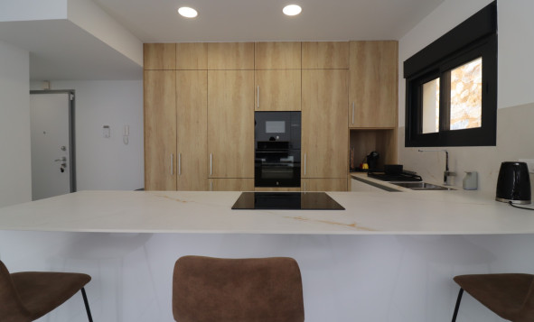 Herverkoop - 3. Vrijstaande villa - Algorfa - Costa Blanca Zuid