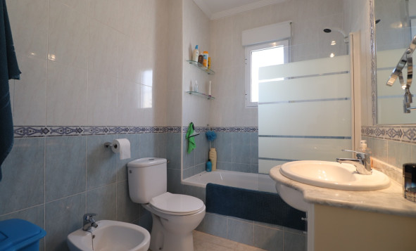 Herverkoop - 2. Town house / tussenwoning - Algorfa - Costa Blanca Zuid