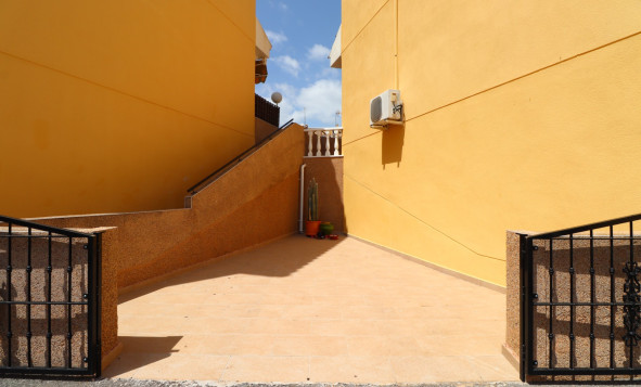 Herverkoop - 2. Town house / tussenwoning - Algorfa - Costa Blanca Zuid