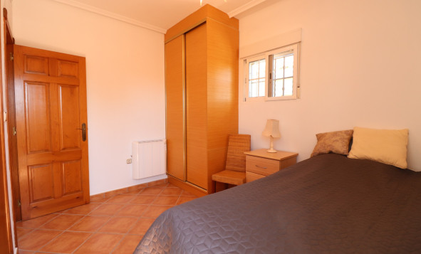 Herverkoop - 3. Vrijstaande villa - Algorfa - Costa Blanca Zuid