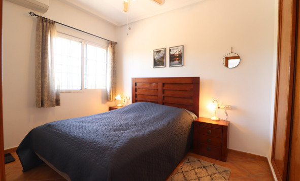 Herverkoop - 3. Vrijstaande villa - Algorfa - Costa Blanca Zuid