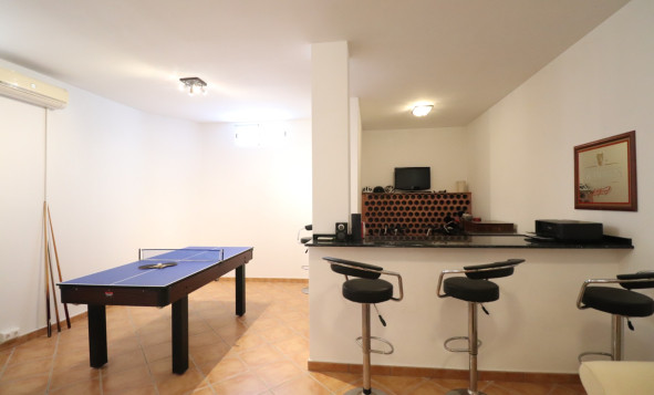 Herverkoop - 3. Vrijstaande villa - Algorfa - Costa Blanca Zuid