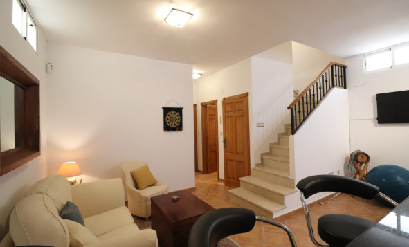 Herverkoop - 3. Vrijstaande villa - Algorfa - Costa Blanca Zuid