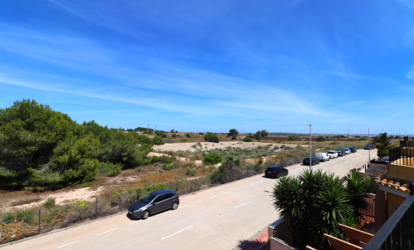 Herverkoop - 3. Vrijstaande villa - Algorfa - Costa Blanca Zuid