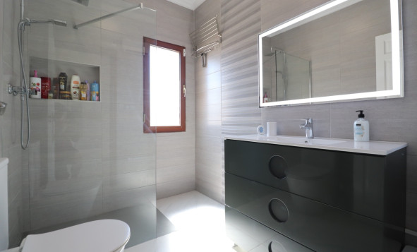 Herverkoop - 3. Vrijstaande villa - Formentera del Segura - Fincas de La Vega