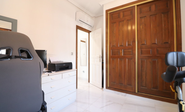 Herverkoop - 3. Vrijstaande villa - Formentera del Segura - Fincas de La Vega