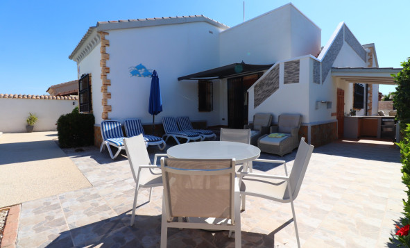 Herverkoop - 3. Vrijstaande villa - Formentera del Segura - Fincas de La Vega