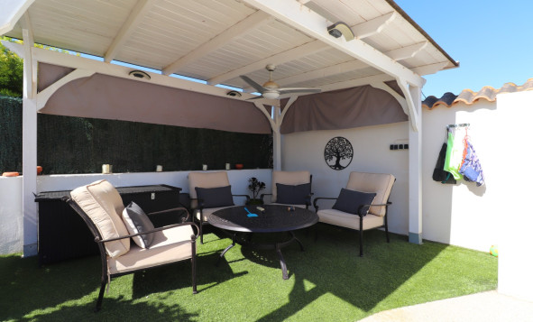 Herverkoop - 3. Vrijstaande villa - Formentera del Segura - Fincas de La Vega