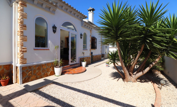 Herverkoop - 3. Vrijstaande villa - Formentera del Segura - Fincas de La Vega