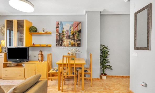 Herverkoop - 1. Appartement / flat - Torrevieja - Costa Blanca Zuid