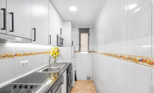 Herverkoop - 1. Appartement / flat - Torrevieja - Costa Blanca Zuid