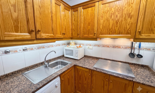 Herverkoop - 1. Appartement / flat - Torrevieja - Costa Blanca Zuid