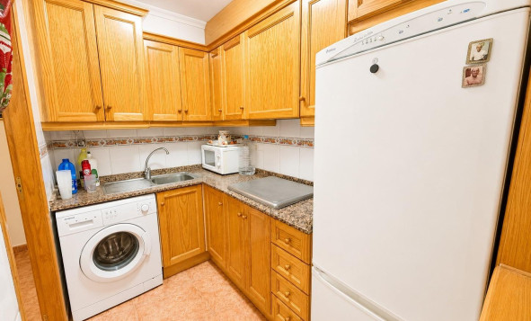 Herverkoop - 1. Appartement / flat - Torrevieja - Costa Blanca Zuid