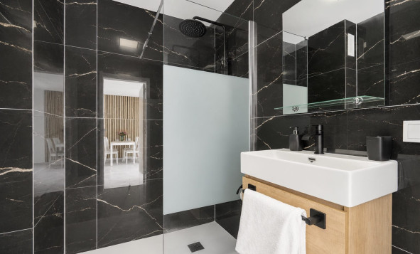 Resale - 1. Apartment / flat - Torrevieja - Costa Blanca South