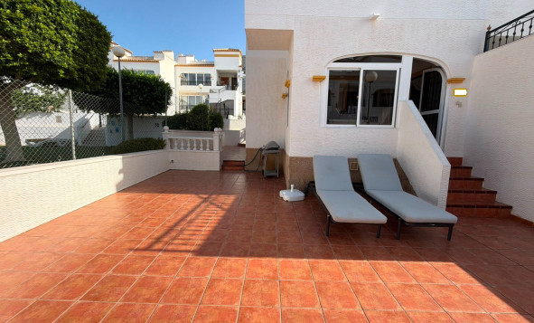 Herverkoop - 1. Appartement / flat - Vistabella - Entre Naranjos - Vistabella Golf