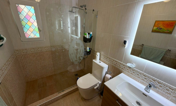 Herverkoop - 3. Vrijstaande villa - Los Montesinos - Costa Blanca Zuid