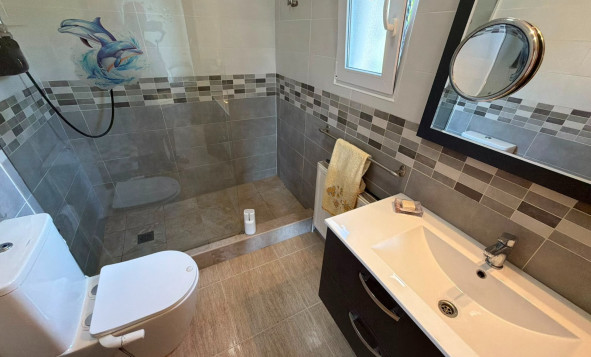 Herverkoop - 3. Vrijstaande villa - Los Montesinos - Costa Blanca Zuid