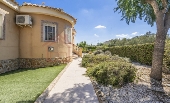 Herverkoop - 3. Vrijstaande villa - Valle del Sol - Costa Calida