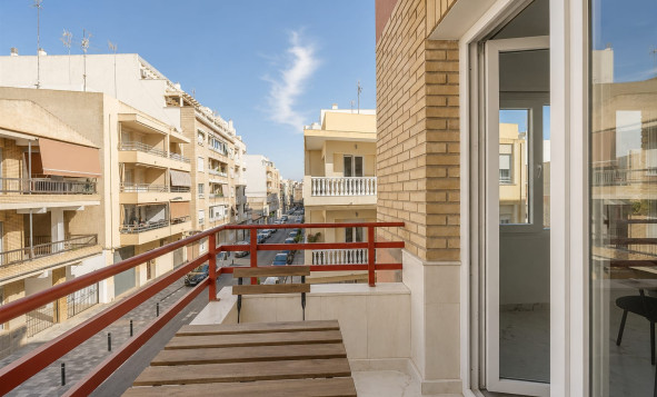 Herverkoop - 1. Appartement / flat - Torrevieja - Costa Blanca Zuid