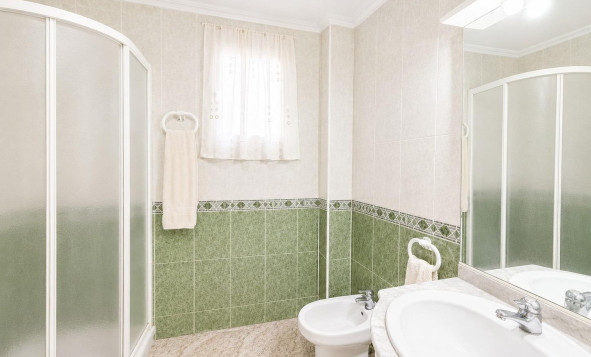 Resale - 1. Apartment / flat - Torrevieja - Costa Blanca South