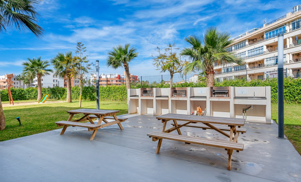 Resale - 1. Apartment / flat - Orihuela Costa - Costa Blanca South