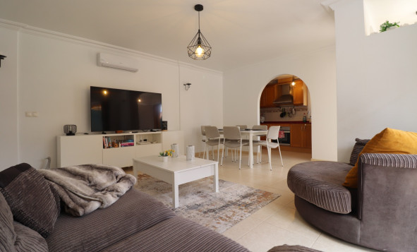 Herverkoop - 4. Halfvrijstaande villa - Los Montesinos - Costa Blanca Zuid