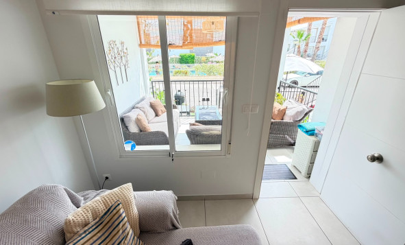 Resale - 1. Apartment / flat - Torrevieja - Costa Blanca South