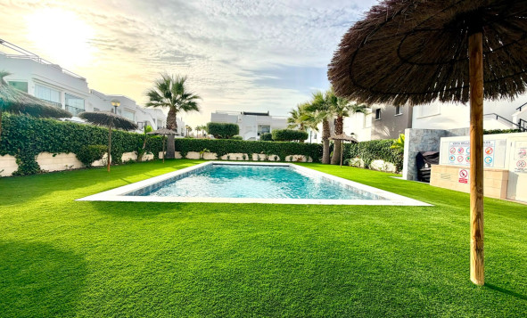 Resale - 1. Apartment / flat - Torrevieja - Costa Blanca South
