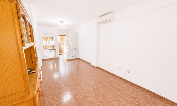 Resale - 1. Apartment / flat - Torrevieja - Costa Blanca South