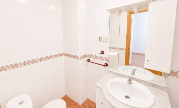Resale - 1. Apartment / flat - Torrevieja - Costa Blanca South
