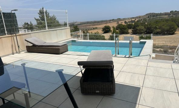 Herverkoop - 3. Vrijstaande villa - San Miguel de Salinas - Costa Blanca Zuid