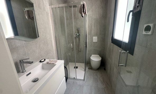 Herverkoop - 3. Vrijstaande villa - San Miguel de Salinas - Costa Blanca Zuid