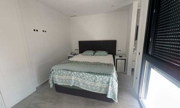 Herverkoop - 3. Vrijstaande villa - San Miguel de Salinas - Costa Blanca Zuid