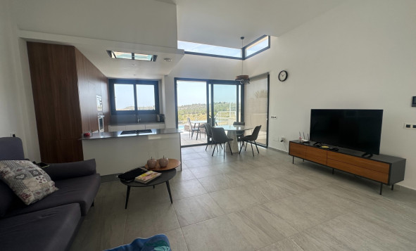 Herverkoop - 3. Vrijstaande villa - San Miguel de Salinas - Costa Blanca Zuid