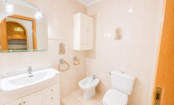 Resale - 1. Apartment / flat - Torrevieja - Costa Blanca South