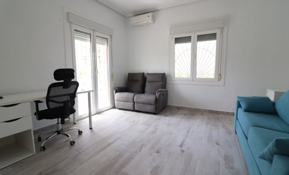 Herverkoop - 3. Vrijstaande villa - Ciudad Quesada - Costa Blanca Zuid